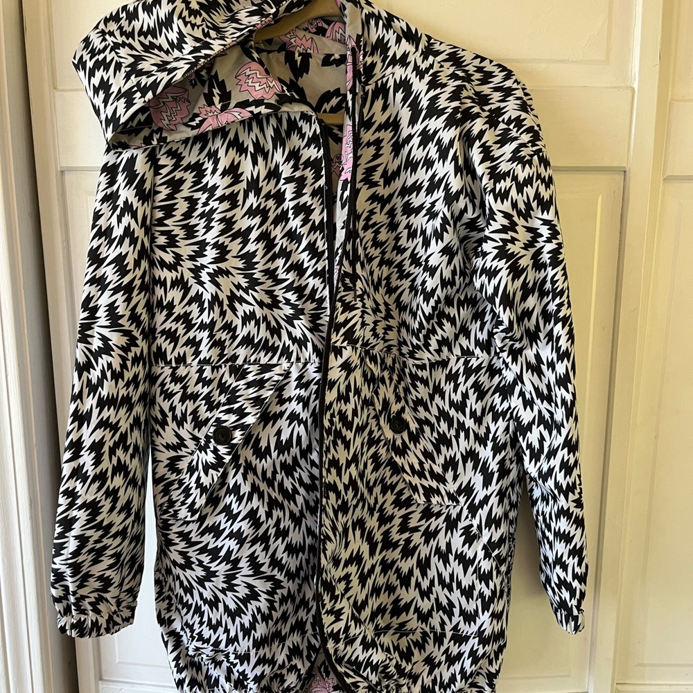 COPY - Vans Reversible Rain Jacket